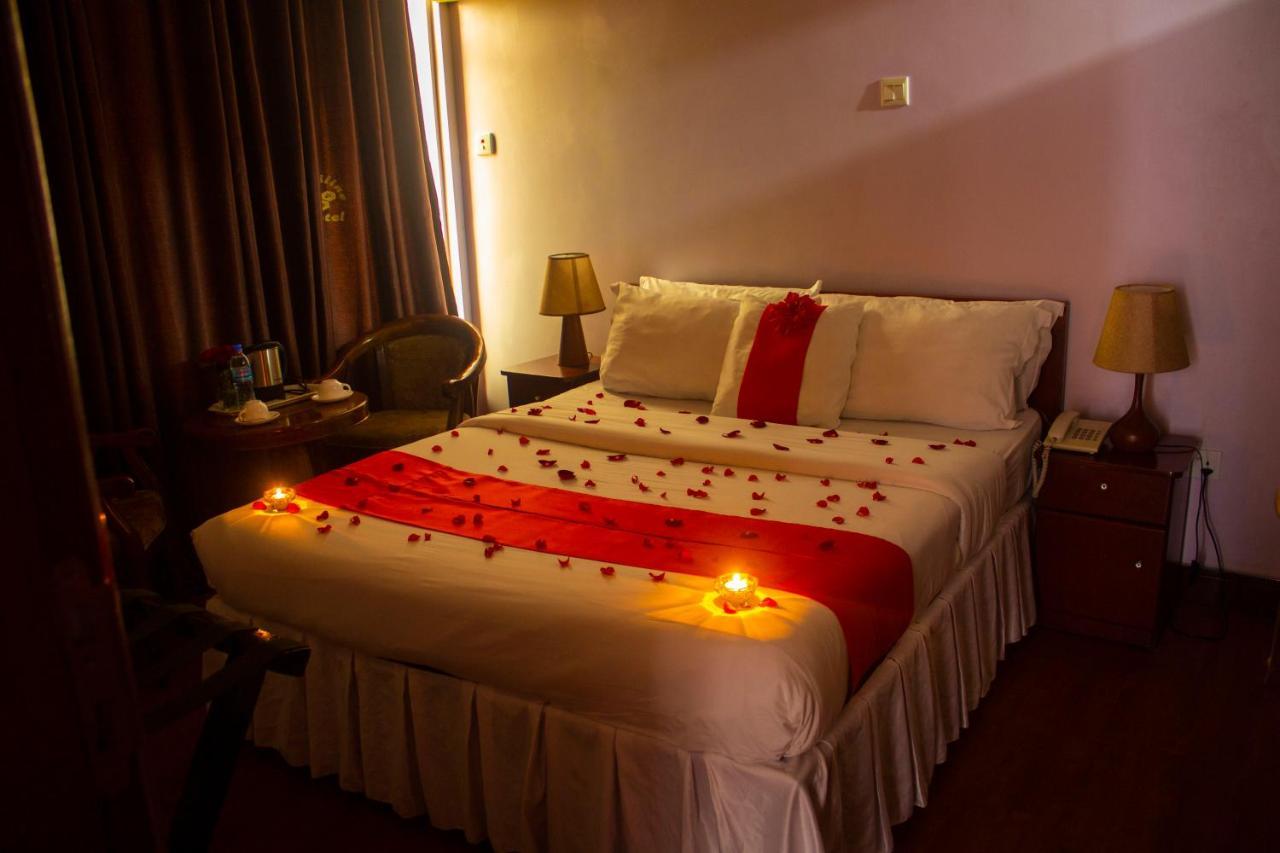 New Hotel Aquiline أروشا المظهر الخارجي الصورة