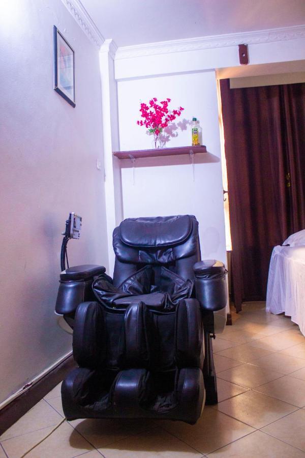 New Hotel Aquiline أروشا المظهر الخارجي الصورة