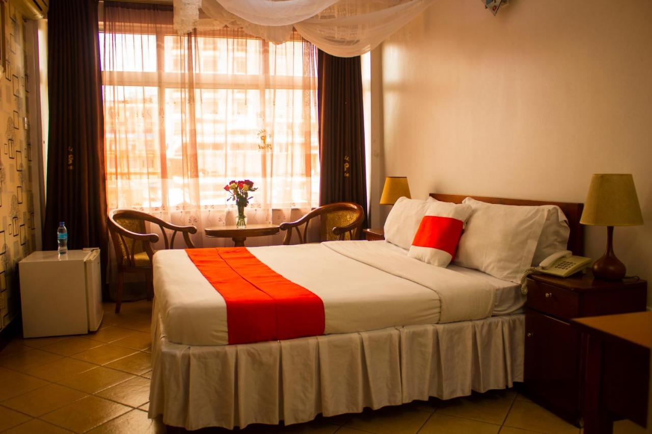 New Hotel Aquiline أروشا المظهر الخارجي الصورة